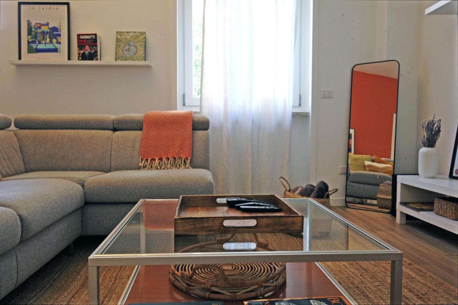 Appartement "Movie Heaven" Metro-Centric & Luxury Hub à Milan Extérieur photo